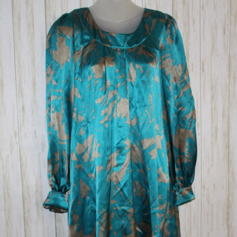 PARADE Dress Size Med 100% Silk